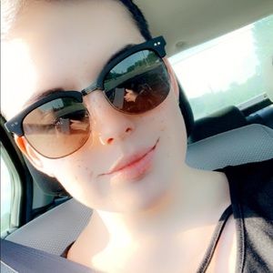 Meet your Posher, Shaylee